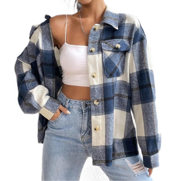 Oversized Blue Plaid Flannel Button-Up Shirt Jacket - Picture 4 of 5